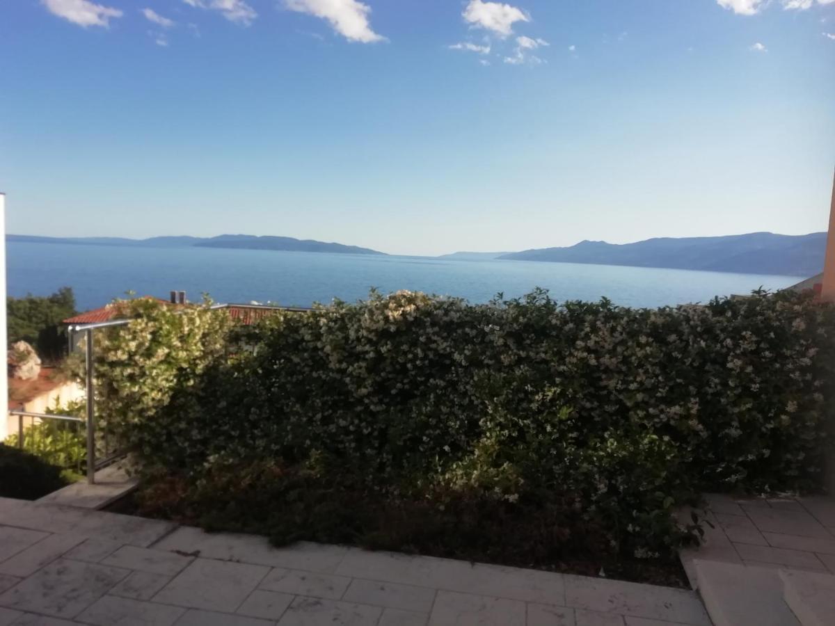 Apartments In Villa Azra Rijeka Extérieur photo