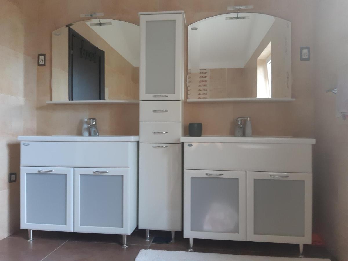 Apartments In Villa Azra Rijeka Extérieur photo