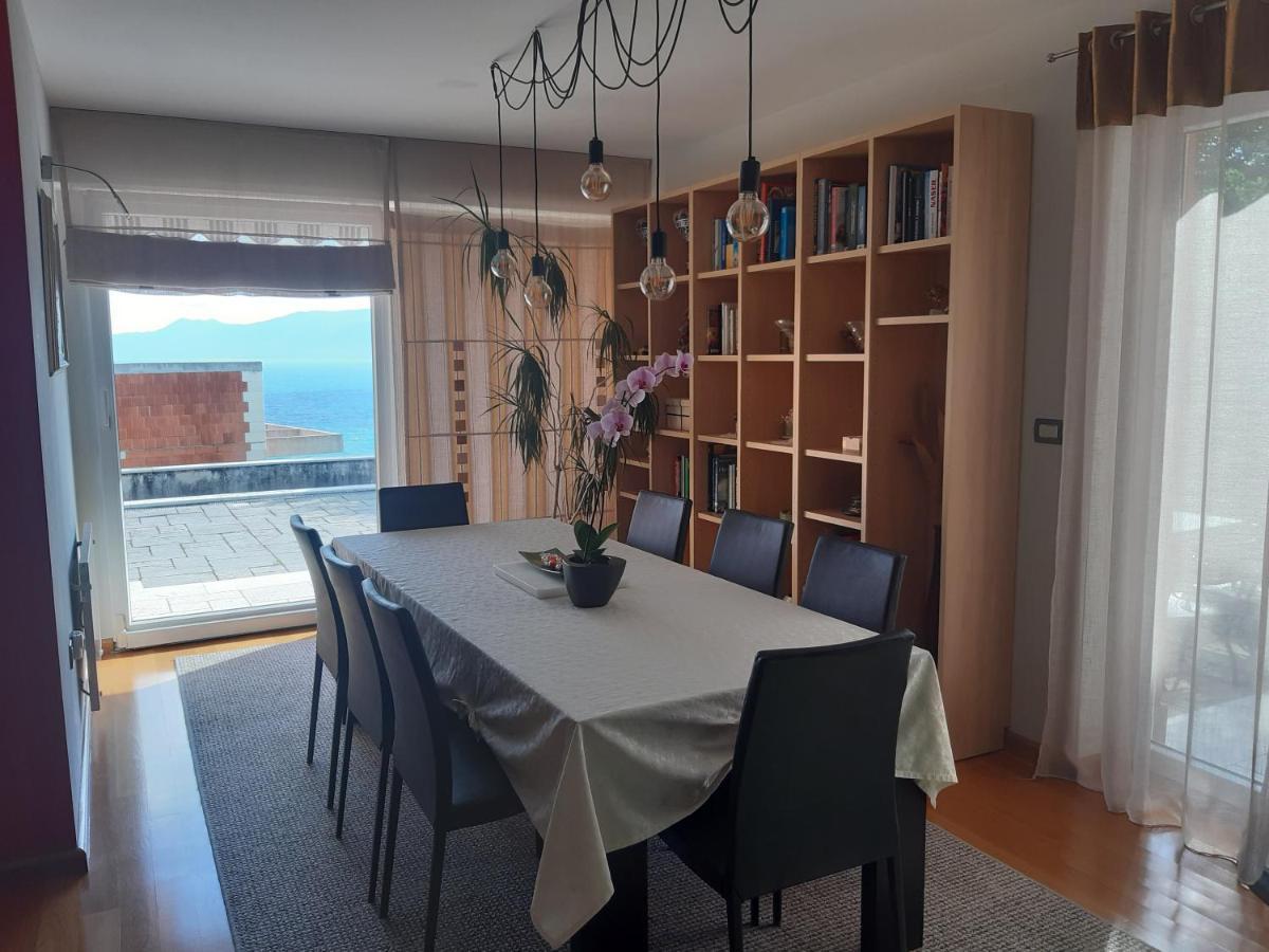 Apartments In Villa Azra Rijeka Extérieur photo