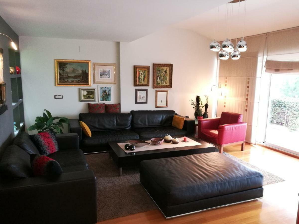 Apartments In Villa Azra Rijeka Extérieur photo