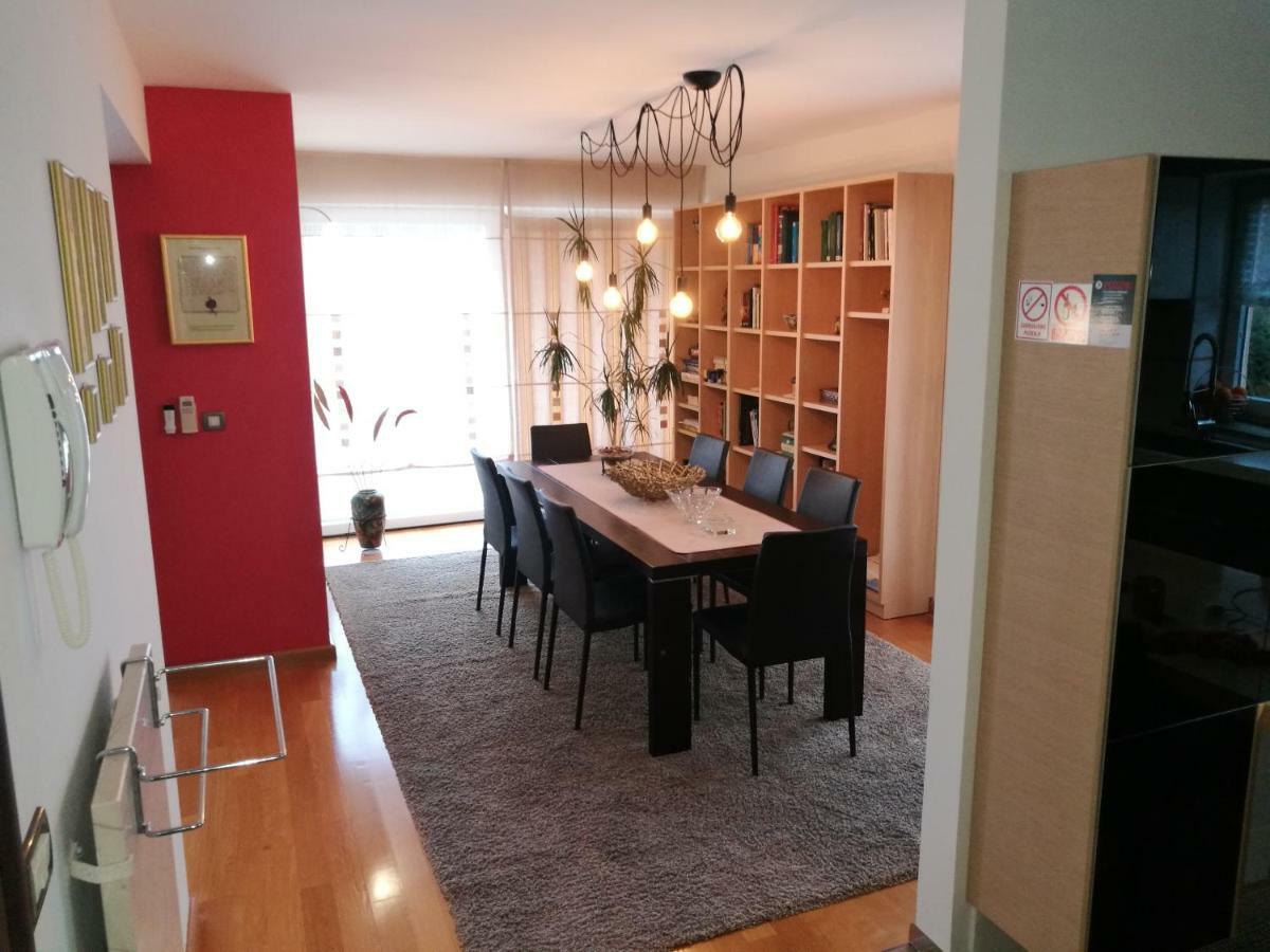 Apartments In Villa Azra Rijeka Extérieur photo