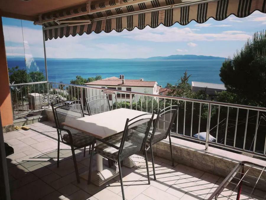 Apartments In Villa Azra Rijeka Extérieur photo