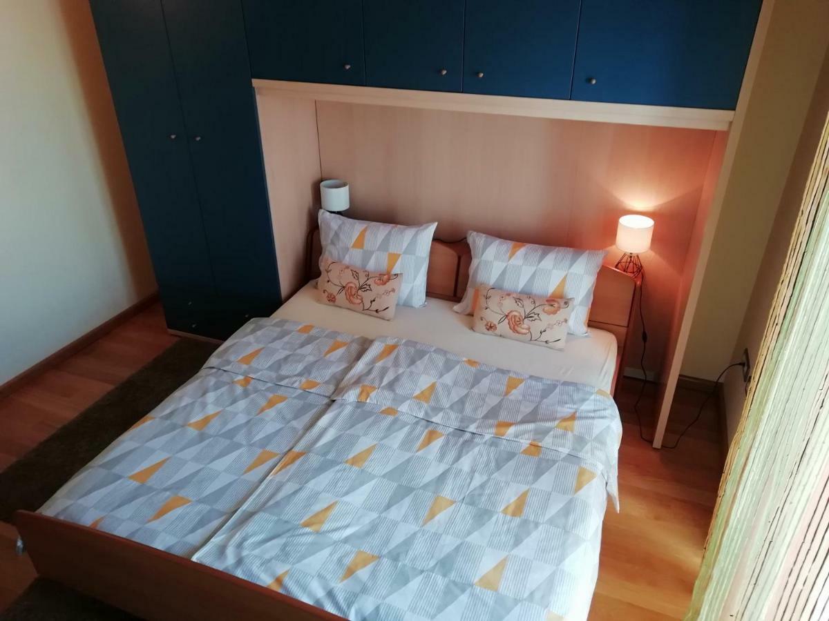 Apartments In Villa Azra Rijeka Extérieur photo