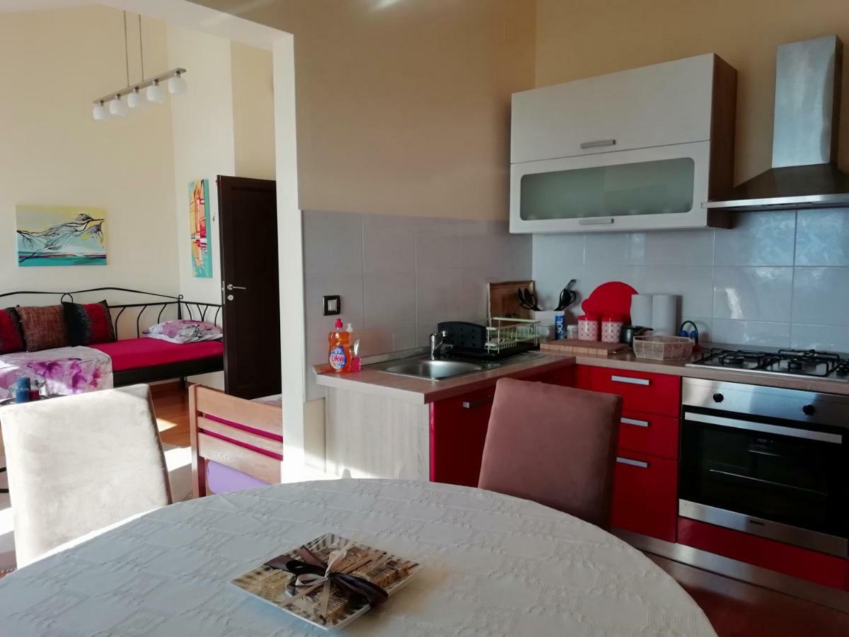 Apartments In Villa Azra Rijeka Extérieur photo